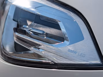 BMW X2 sDrive18i Advantage NAVI. LED. KAMERA. PDC Vorschaubild 12