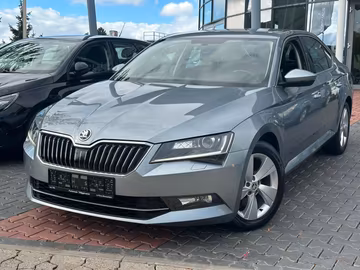 Skoda Superb Ambition *DSG*AHK schwenkbar*NAVI*XENON Vorschaubild 1