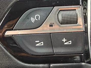 Peugeot 2008 Active Business NAVI. AUTOMATIK. PDF Vorschaubild 15