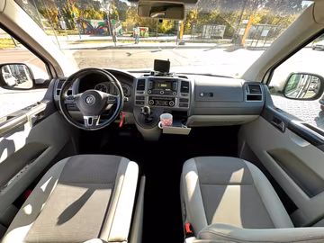 Volkswagen T5 Caravelle 2.0 TDI 8-Sitzer Klima PDC Automati Vorschaubild 8