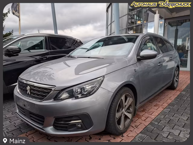 Peugeot 308 Tech Edition AUT. NAVI. KAMERA. AHK Baujahr 2019 (92.068 km, Benzin, 131 PS) - Gebrauchtwagen bei Autohaus Dörrschuck Mainz