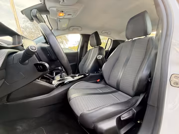 Peugeot 208 Allure LED. KAMERA. PDC. TEMPOMAT Vorschaubild 7