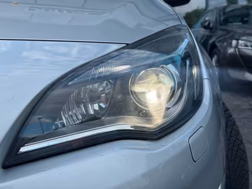 Opel Astra J ST 1.7 CDTi SHZ. XENON. PDC. TEMPOMAT Vorschaubild 12