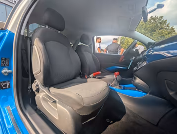 Opel Adam Jam Infinity Klima Bluetooth  49960KM TÜV Vorschaubild 9