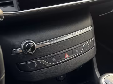 Peugeot 308 SW Active Pack NAVI. PDC. KLIMAAUT. BT Vorschaubild 9