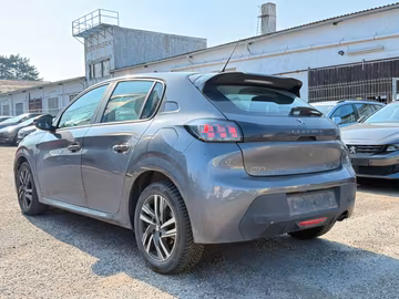 Peugeot 208 Active Pack EAT8. NAVI. PDC. 1.Hand Vorschaubild 5