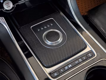 Jaguar XE 25t R-Sport AWD KAMERA Sitzheiz. PANORAMA Vorschaubild 17