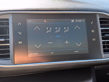 Peugeot 308 SW 1.5 Blue-HDi Active Business Automatik Vorschaubild 14