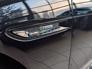 Jaguar XE 25t R-Sport AWD KAMERA Sitzheiz. PANORAMA Vorschaubild 22