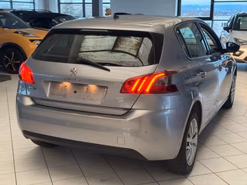 Peugeot 308 1.5 HDI 110 PFLEGEFAHRZEUG SPARSAM Vorschaubild 5