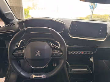 Peugeot 208 GT PureTech EAT8. NAVI. Kamera. LED Vorschaubild 12