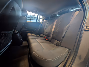 BMW 118i Sport Line *LED*NAVI*SHZ*PDC*AUTOMATIK* Vorschaubild 13