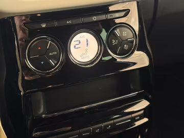 DS Automobiles DS3 Cafe Racer L.E. NAVI. AHK. SHZ. LEDER Vorschaubild 20