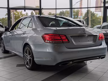 Mercedes-Benz E200 Avantgarde Leder LED PDC Navi ab 149€/Monat Vorschaubild 4