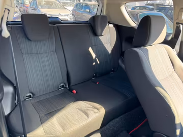 Suzuki Swift 1.2 Club 1.Hand. SHZ. BT. KEYLESS Vorschaubild 10