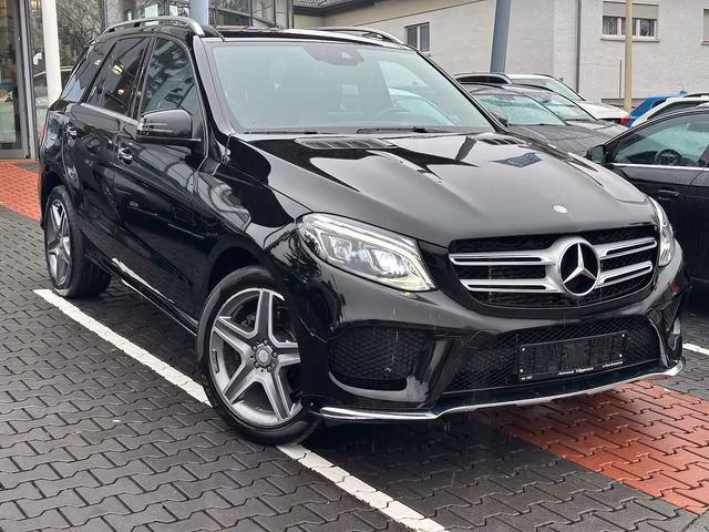 Mercedes-Benz GLE 350d 4MATIC AMG LINE. PANO. 360°-KAMERA. NAV Baujahr 2016 (158.878 km, Diesel, 258 PS) - Gebrauchtwagen bei Autohaus Dörrschuck Mainz