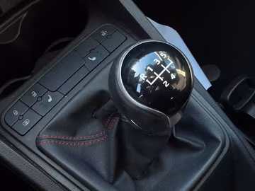 Seat Ibiza ST FR. SHZ. Bi-Xenon. PDC. AHK Vorschaubild 14