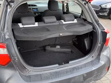 Toyota Yaris Hybrid Business NAVI. Kamera. Tempomat Vorschaubild 8