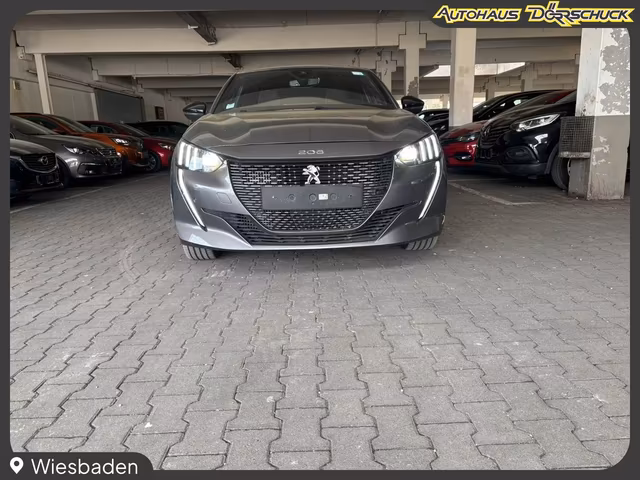 Peugeot 208 GT PureTech EAT8. NAVI. Kamera. LED Baujahr 2023 (32.838 km, Benzin, 101 PS) - Gebrauchtwagen bei Autohaus Dörrschuck Mainz