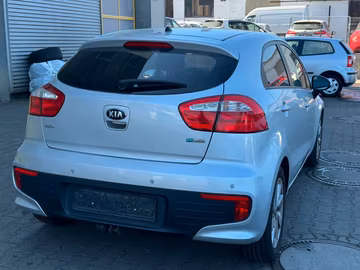 Kia Rio 1.2 Dream Team AHK. SHZ. KLIMA-A. BT Vorschaubild 6