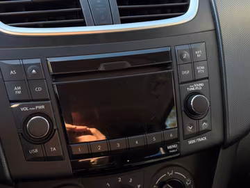 Suzuki Swift 1.2 Club 1.Hand. SHZ. BT. KEYLESS Vorschaubild 14