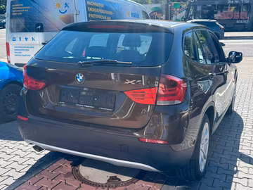 BMW X1 xDrive18d Aut. 4x4. SHZ. PDC. Klima Vorschaubild 5