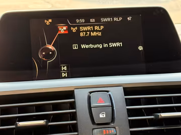 BMW 118i Advantage NAVI. SHZ. PDC. AUTOMATIK Vorschaubild 19