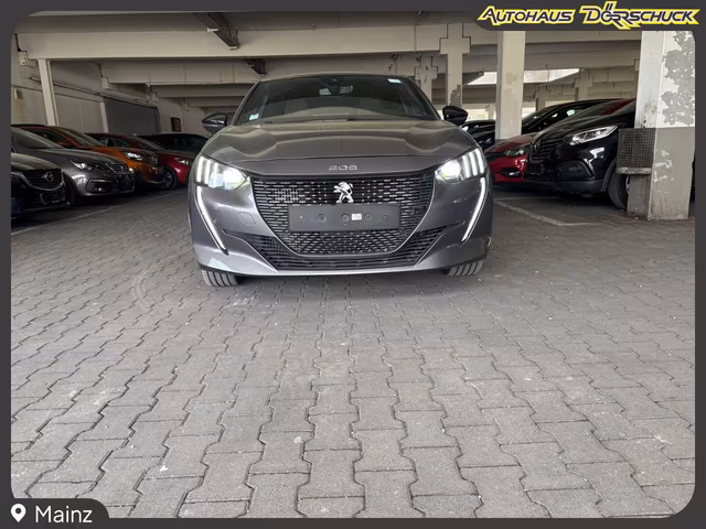 Peugeot 208 GT PureTech EAT8. NAVI. Kamera. LED Baujahr 2023 (32.838 km, Benzin, 101 PS) - Gebrauchtwagen bei Autohaus Dörrschuck Mainz