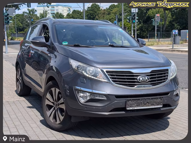 Kia Sportage Spirit 4x4. NAVI. PANO. Kamera Baujahr 2013 (200.000 km, Diesel, 184 PS) - Gebrauchtwagen bei Autohaus Dörrschuck Mainz