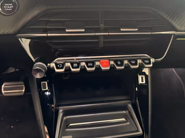 Peugeot 208 GT PureTech EAT8. NAVI. Kamera. LED Vorschaubild 11
