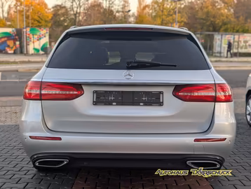 Mercedes-Benz E 200d Avantgarde *HEAD-UP*PANO*360 Vorschaubild 3