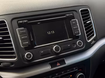Volkswagen Sharan Style DSG. NAVI. PANO. AHK Vorschaubild 13