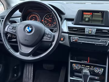 BMW 216d Active Tourer Advantage NAVI. PDC. AUTOM Vorschaubild 13