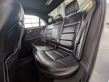 Mercedes-Benz E200 Avantgarde Leder LED PDC Navi ab 149€/Monat Vorschaubild 9