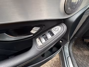 Mercedes-Benz GLC 250d AMG Line 4x4. AIRMATIC. 360°. NAVI Vorschaubild 8