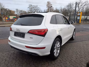 Audi Q5 Sport Edition PANO. NAVI. AHK. 4x4. S-LINE Vorschaubild 7