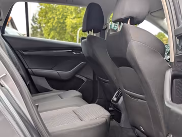 Skoda Octavia Combi 2.0 TDI DSG ACC DIGITAL COCKPIT Vorschaubild 9