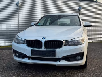 BMW 325d GT Sport Line *PANO*AHK*NAVI*SHZ*LEDER* Vorschaubild 2