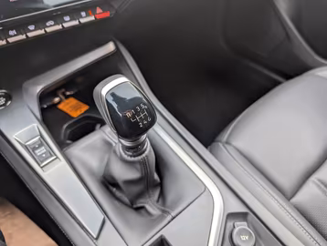 Peugeot 308 NAVI. KAMERA. AHK. NAPPA. CARPLAY Vorschaubild 14