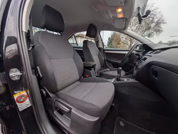 Skoda Octavia Lim. Ambition 1.6 TDI Klima PDC Vorschaubild 14