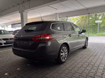 Peugeot 308 SW Allure NAVI. Kamera. PDC. AUTOMATIK Vorschaubild 5