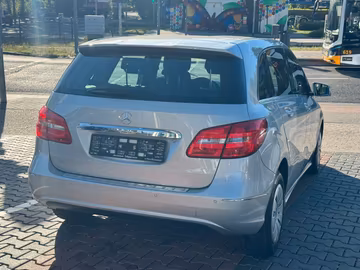 Mercedes-Benz B 180 Sports Tourer 1.Hand. SHZ. PDC. MASSAGE Vorschaubild 7