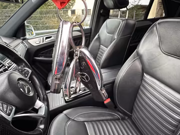 Mercedes-Benz GLE 350d 4MATIC AMG Line. PANO. 360°Kamera. NAVI Vorschaubild 25