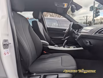 BMW 118d Urban Line NAVI. KAMERA. LED. AUTOMATIK Vorschaubild 14