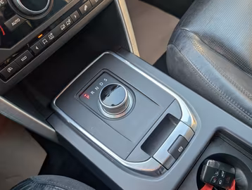 Land Rover Discovery Sport 2.0 Td4 SE 4x4 NAVI Sitzh Kamera Vorschaubild 15