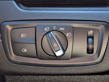 BMW X2 sDrive18i Advantage NAVI. LED. KAMERA. PDC Vorschaubild 24