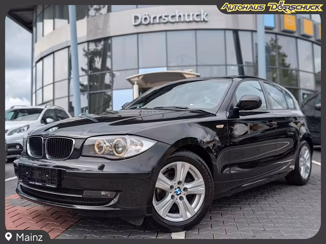 BMW 116i Automatik XENON. SHZ. PDC. HARMAN/KARDON Baujahr 2011 (182.500 km, Benzin, 122 PS) - Gebrauchtwagen bei Autohaus Dörrschuck Mainz