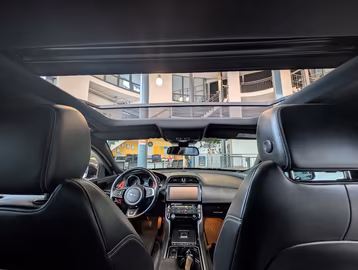Jaguar XE 25t R-Sport AWD KAMERA Sitzheiz. PANORAMA Vorschaubild 29