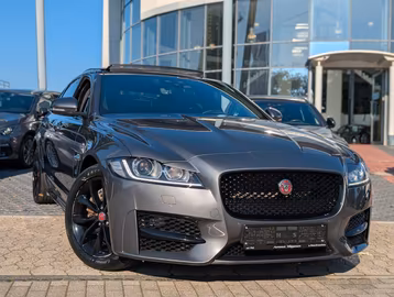 Jaguar XF R-Sport 1 Hand. Schiebedach. Navi. Bi-Xenon. Vorschaubild 2