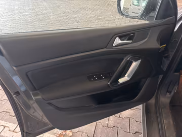 Peugeot 308 SW Allure Business EAT8. PANO. ACC. NAVI Vorschaubild 8
